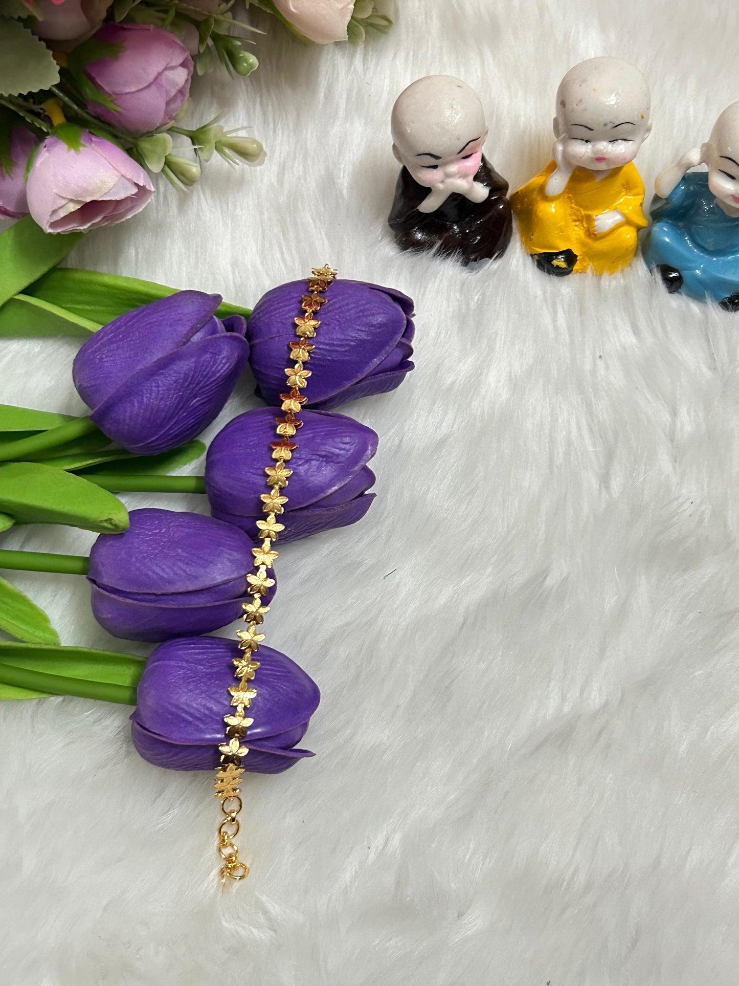 Flower Chain Bracelet with Adjustable Chain